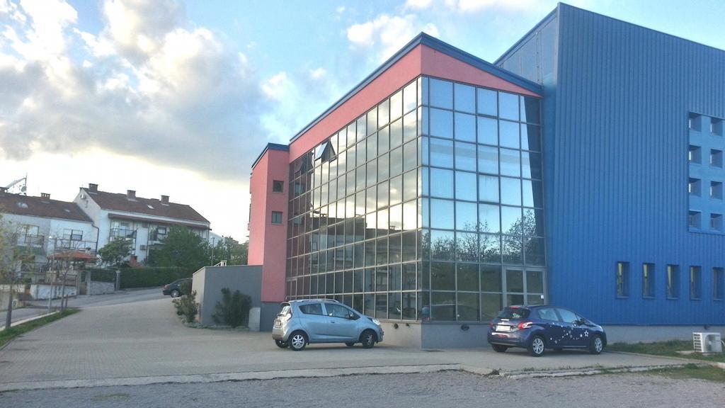 Hostel Ceska Beseda Риека Экстерьер фото