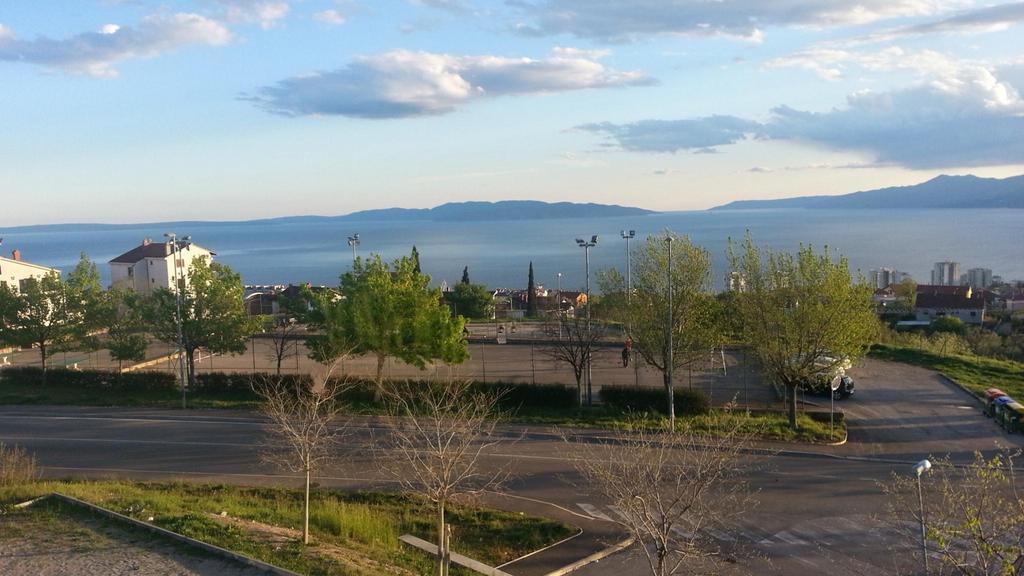 Hostel Ceska Beseda Риека Экстерьер фото