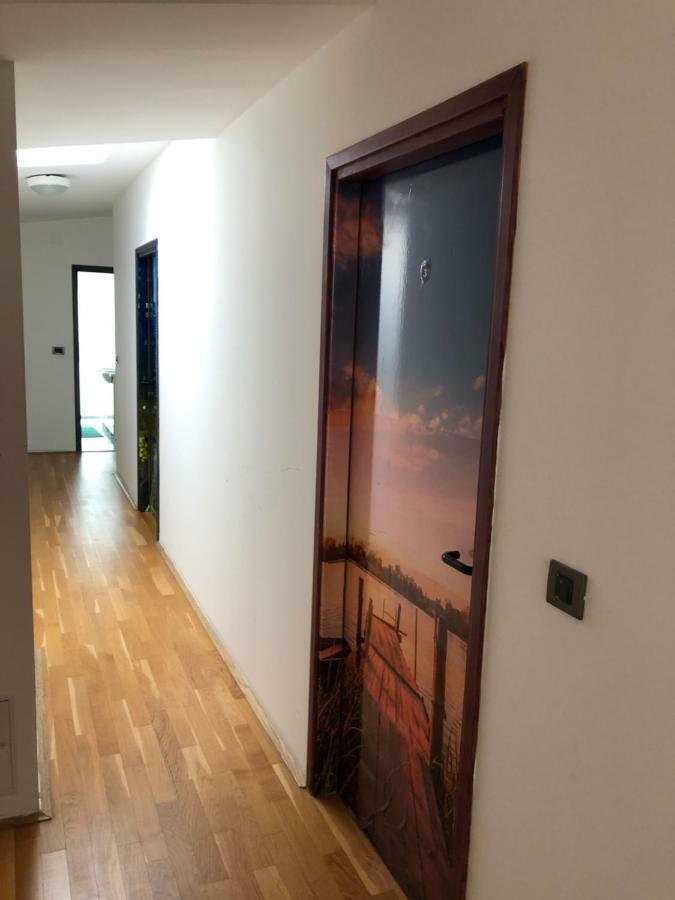 Hostel Ceska Beseda Риека Экстерьер фото