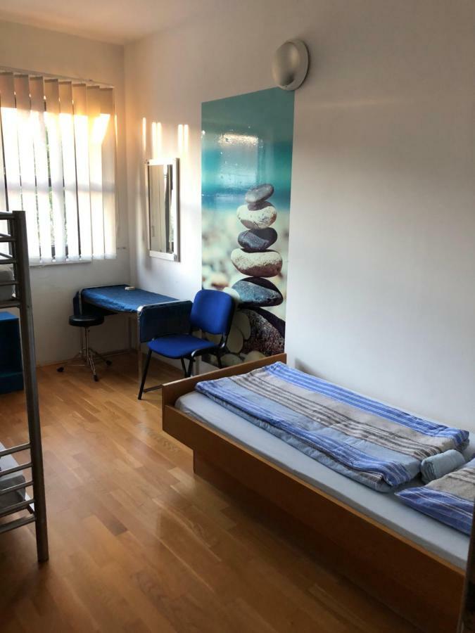 Hostel Ceska Beseda Риека Экстерьер фото