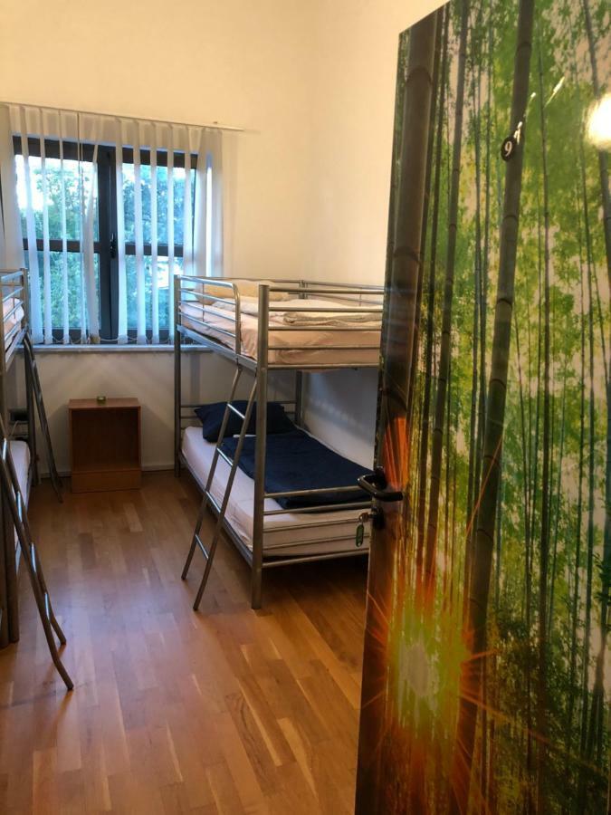 Hostel Ceska Beseda Риека Экстерьер фото